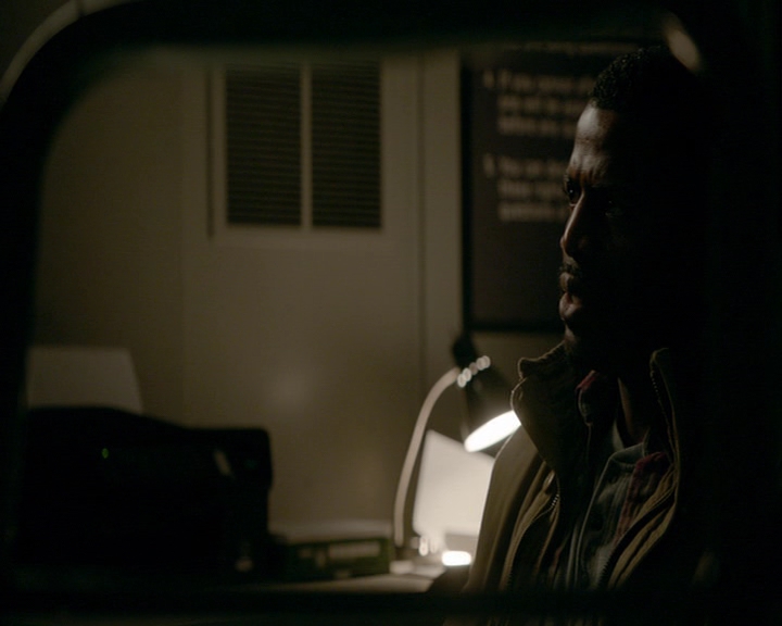 VampireDiaries-dot-nl_VampireDiaries-8x13TheLiesWillCatchUpToYou0726.jpg