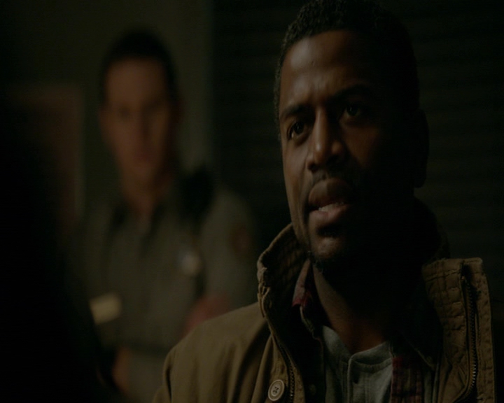 VampireDiaries-dot-nl_VampireDiaries-8x13TheLiesWillCatchUpToYou0729.jpg