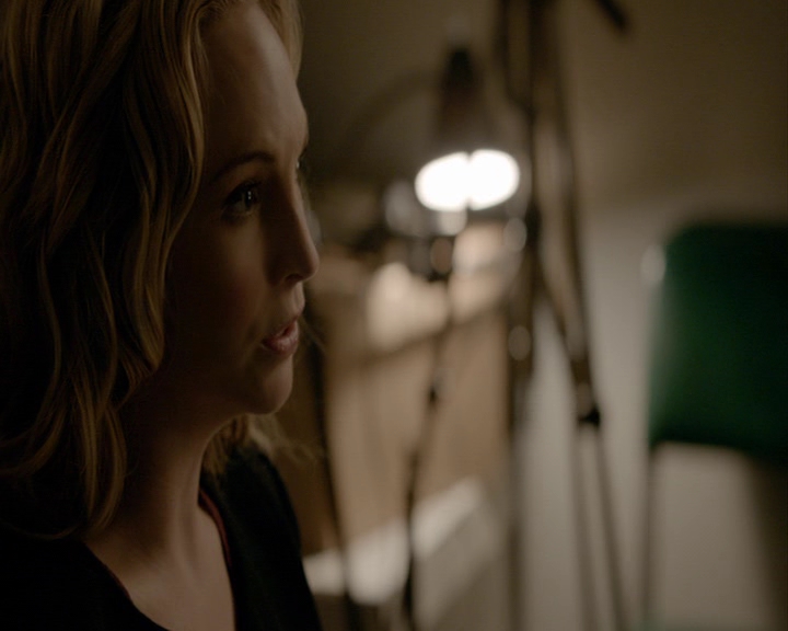 VampireDiaries-dot-nl_VampireDiaries-8x13TheLiesWillCatchUpToYou0738.jpg