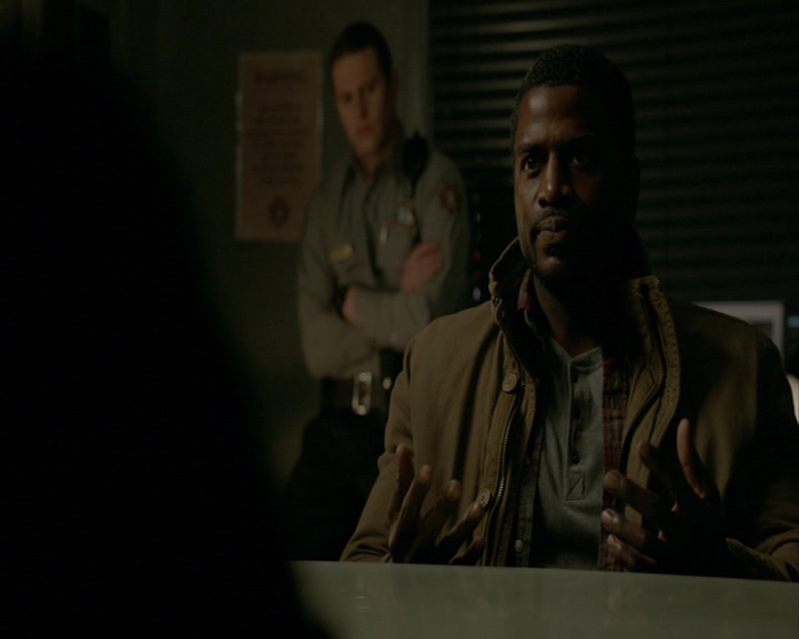 VampireDiaries-dot-nl_VampireDiaries-8x13TheLiesWillCatchUpToYou0743.jpg