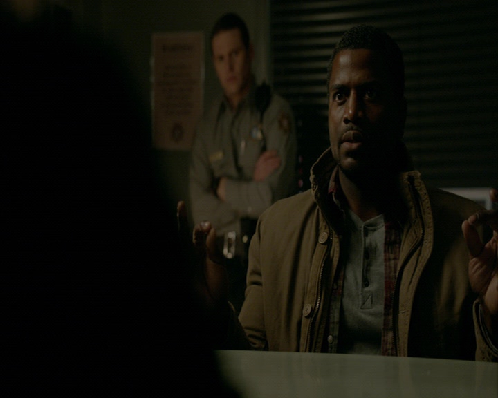 VampireDiaries-dot-nl_VampireDiaries-8x13TheLiesWillCatchUpToYou0744.jpg