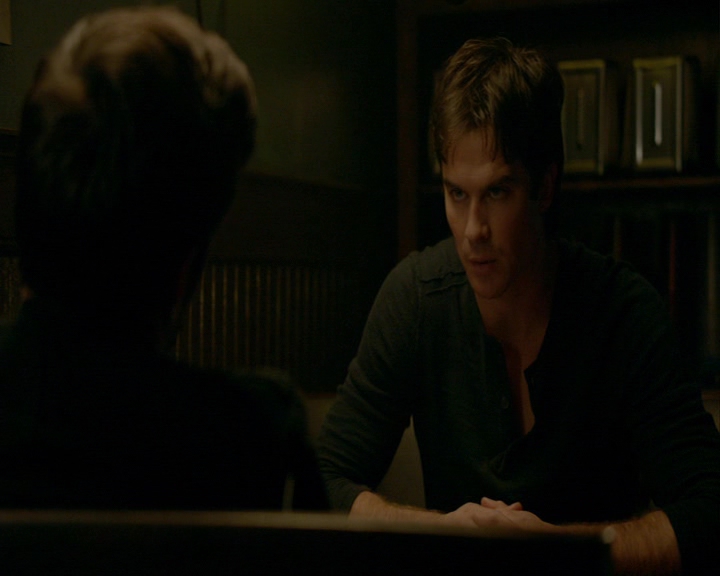 VampireDiaries-dot-nl_VampireDiaries-8x13TheLiesWillCatchUpToYou1051.jpg