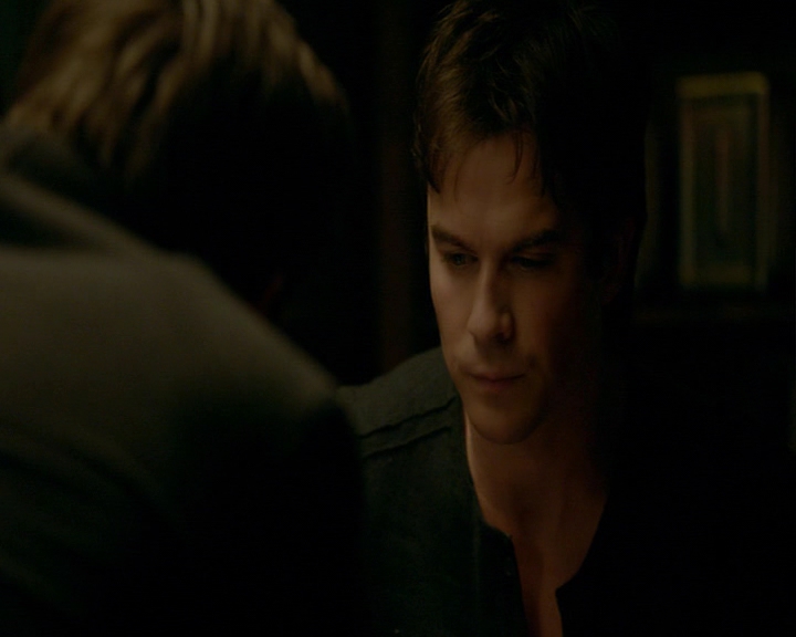 VampireDiaries-dot-nl_VampireDiaries-8x13TheLiesWillCatchUpToYou1107.jpg