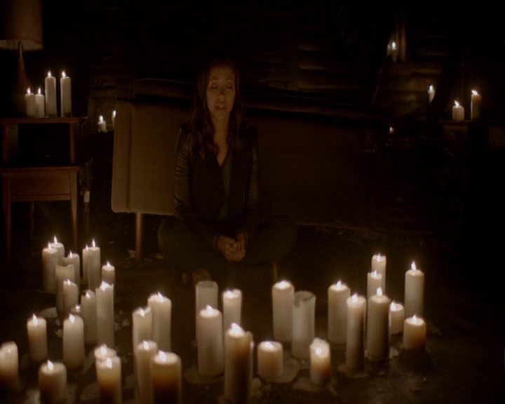 VampireDiaries-dot-nl_VampireDiaries-8x13TheLiesWillCatchUpToYou2116.jpg