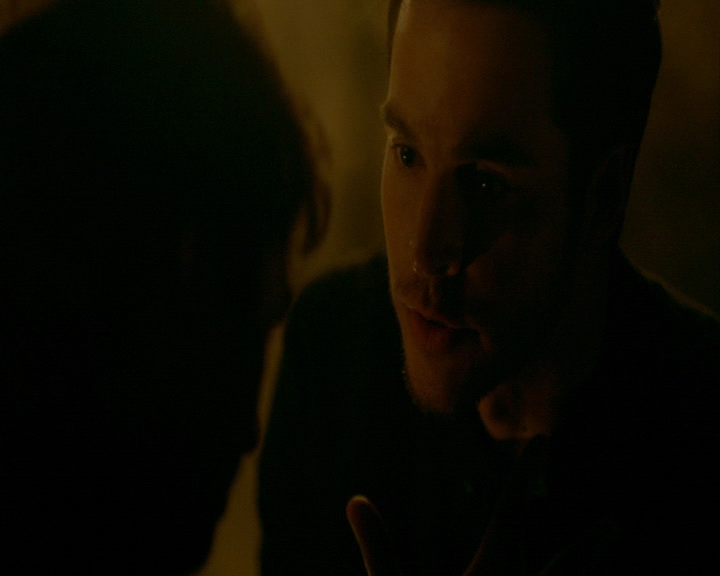 VampireDiaries-dot-nl_VampireDiaries-8x13TheLiesWillCatchUpToYou2281.jpg