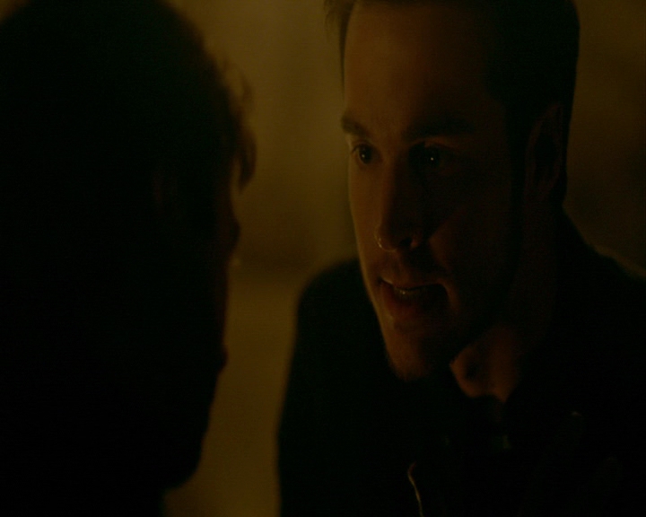 VampireDiaries-dot-nl_VampireDiaries-8x13TheLiesWillCatchUpToYou2284.jpg