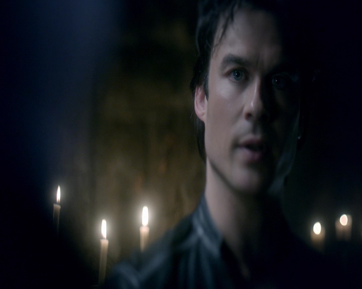 VampireDiaries-dot-nl_VampireDiaries-8x14ItsBeenAHellOfARide0050.jpg