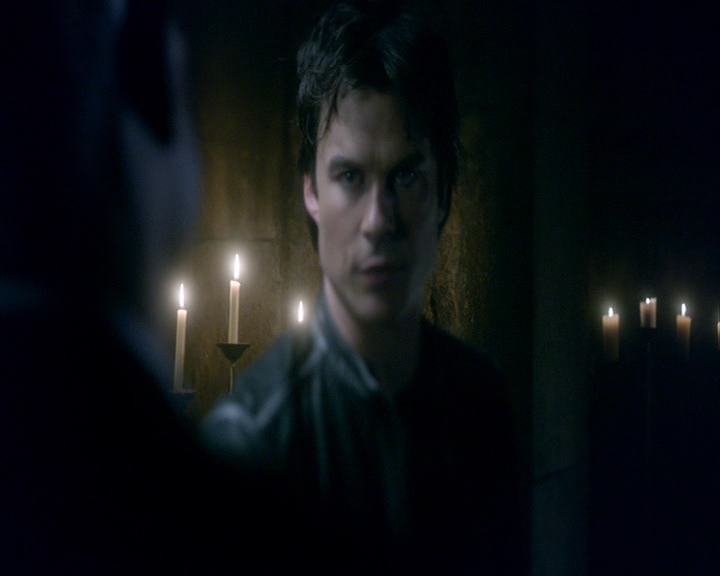 VampireDiaries-dot-nl_VampireDiaries-8x14ItsBeenAHellOfARide0055.jpg