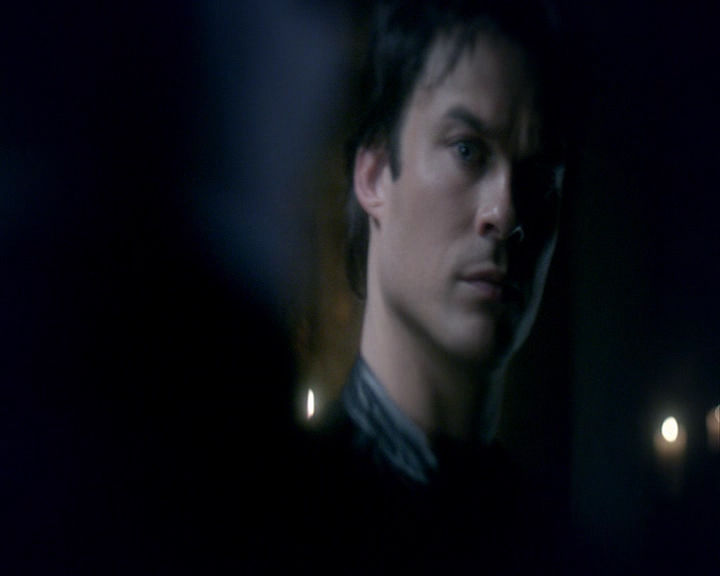 VampireDiaries-dot-nl_VampireDiaries-8x14ItsBeenAHellOfARide0061.jpg