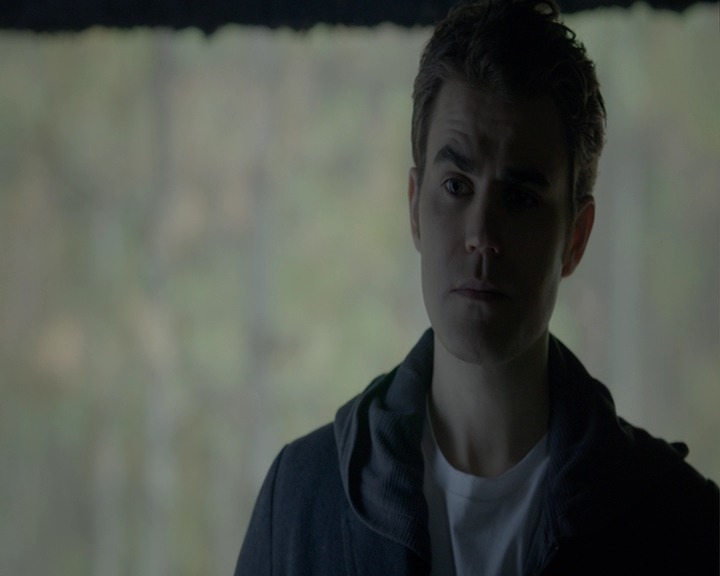 VampireDiaries-dot-nl_VampireDiaries-8x14ItsBeenAHellOfARide0086.jpg