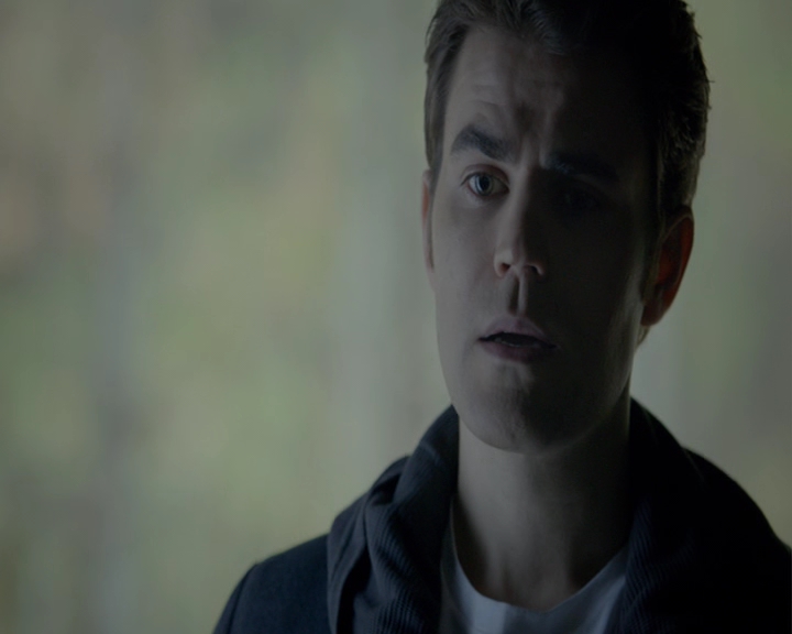 VampireDiaries-dot-nl_VampireDiaries-8x14ItsBeenAHellOfARide0092.jpg