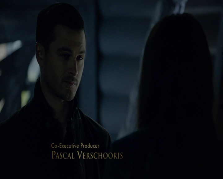 VampireDiaries-dot-nl_VampireDiaries-8x14ItsBeenAHellOfARide0130.jpg
