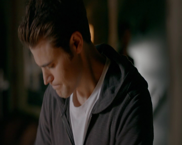 VampireDiaries-dot-nl_VampireDiaries-8x14ItsBeenAHellOfARide0156.jpg