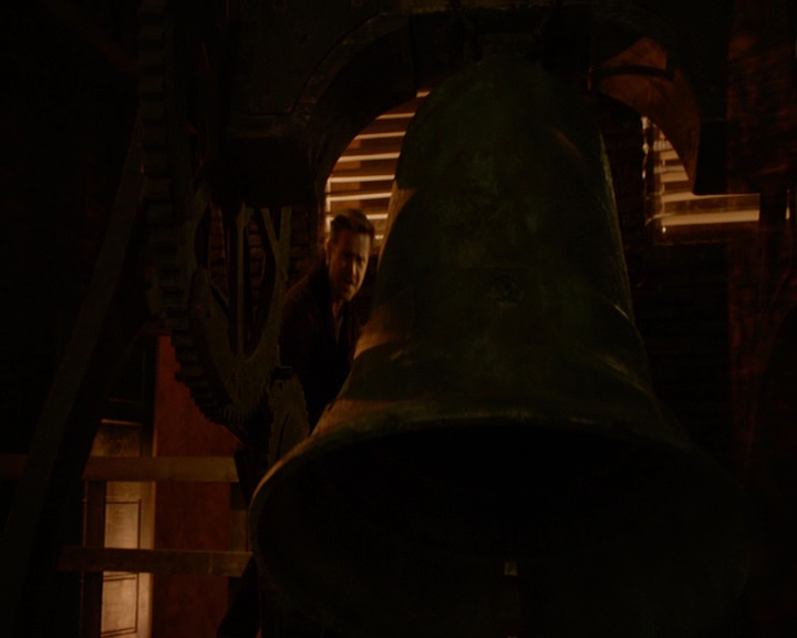 VampireDiaries-dot-nl_VampireDiaries-8x14ItsBeenAHellOfARide1053.jpg