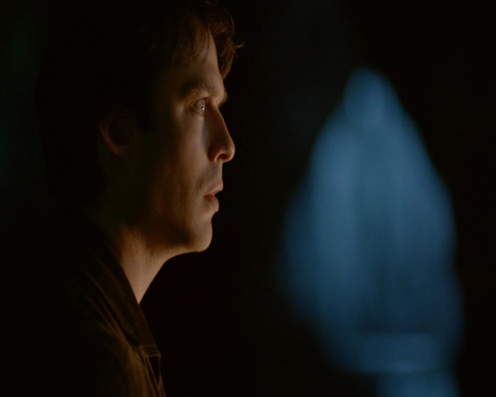 VampireDiaries-dot-nl_VampireDiaries-8x14ItsBeenAHellOfARide1161.jpg