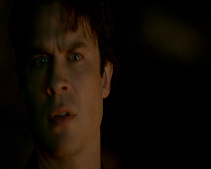 VampireDiaries-dot-nl_VampireDiaries-8x14ItsBeenAHellOfARide1278.jpg