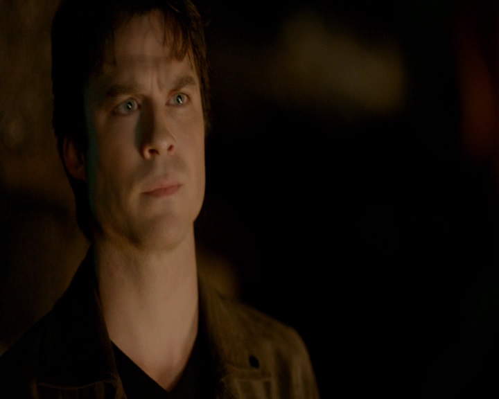 VampireDiaries-dot-nl_VampireDiaries-8x14ItsBeenAHellOfARide1292.jpg