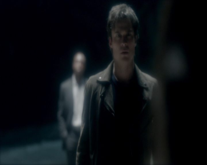 VampireDiaries-dot-nl_VampireDiaries-8x14ItsBeenAHellOfARide1603.jpg