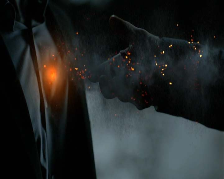 VampireDiaries-dot-nl_VampireDiaries-8x14ItsBeenAHellOfARide1714.jpg