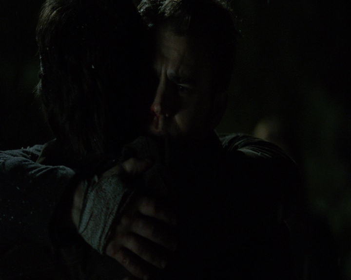 VampireDiaries-dot-nl_VampireDiaries-8x14ItsBeenAHellOfARide1816.jpg