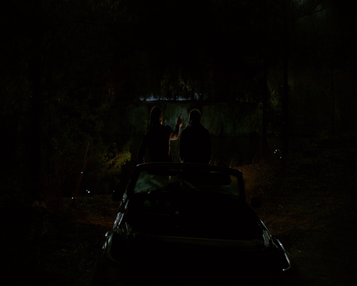 VampireDiaries-dot-nl_VampireDiaries-8x14ItsBeenAHellOfARide1873.jpg