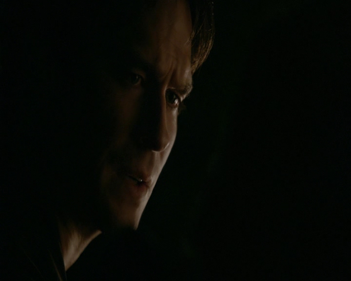 VampireDiaries-dot-nl_VampireDiaries-8x14ItsBeenAHellOfARide1918.jpg