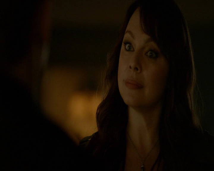 VampireDiaries-dot-nl_VampireDiaries-8x15WerePlanningAJuneWedding0101.jpg