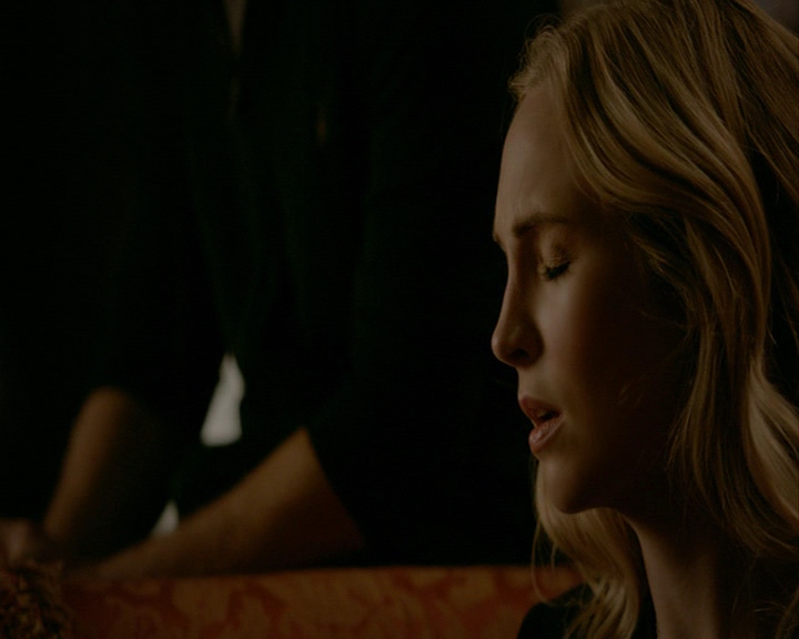VampireDiaries-dot-nl_VampireDiaries-8x15WerePlanningAJuneWedding0199.jpg
