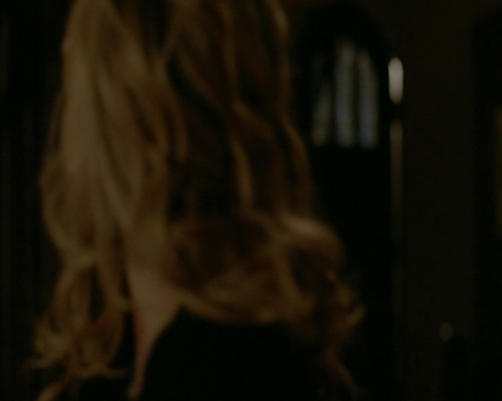 VampireDiaries-dot-nl_VampireDiaries-8x15WerePlanningAJuneWedding0614.jpg