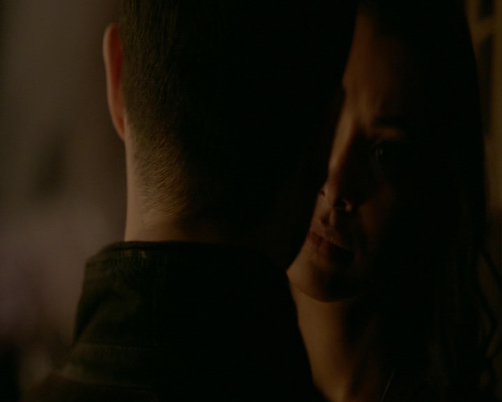 VampireDiaries-dot-nl_VampireDiaries-8x15WerePlanningAJuneWedding0753.jpg