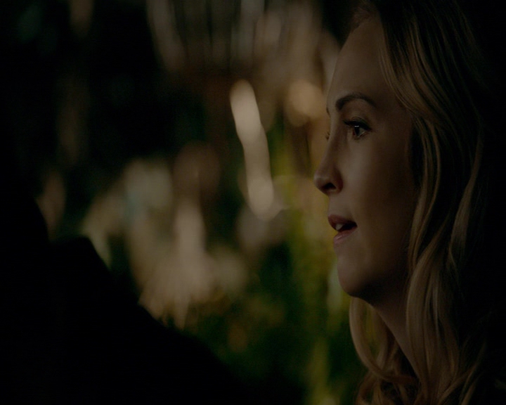 VampireDiaries-dot-nl_VampireDiaries-8x15WerePlanningAJuneWedding0850.jpg