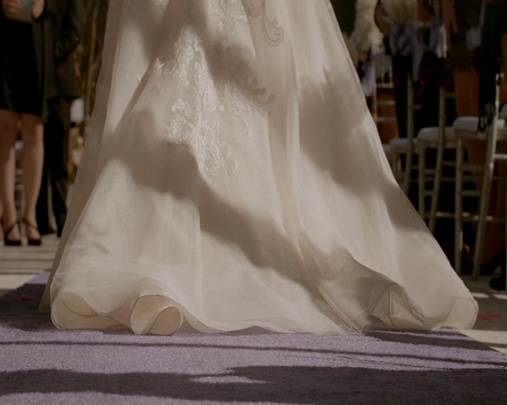 VampireDiaries-dot-nl_VampireDiaries-8x15WerePlanningAJuneWedding1419.jpg