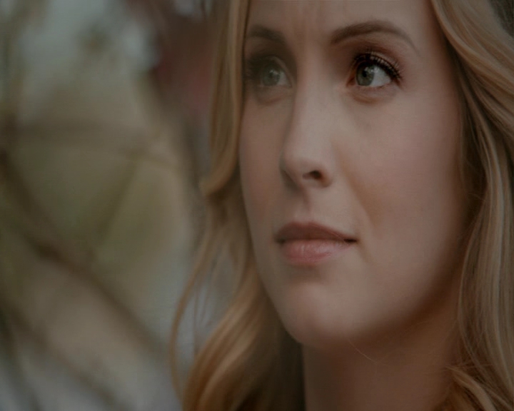 VampireDiaries-dot-nl_VampireDiaries-8x15WerePlanningAJuneWedding1520.jpg
