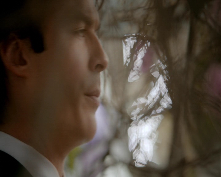 VampireDiaries-dot-nl_VampireDiaries-8x15WerePlanningAJuneWedding1523.jpg