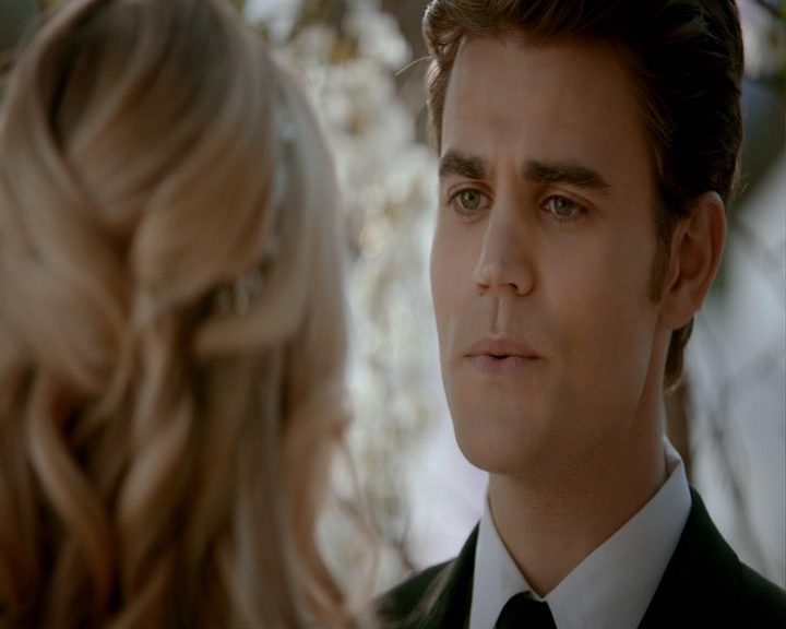 VampireDiaries-dot-nl_VampireDiaries-8x15WerePlanningAJuneWedding1528.jpg