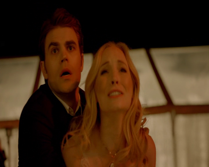 VampireDiaries-dot-nl_VampireDiaries-8x15WerePlanningAJuneWedding2028.jpg