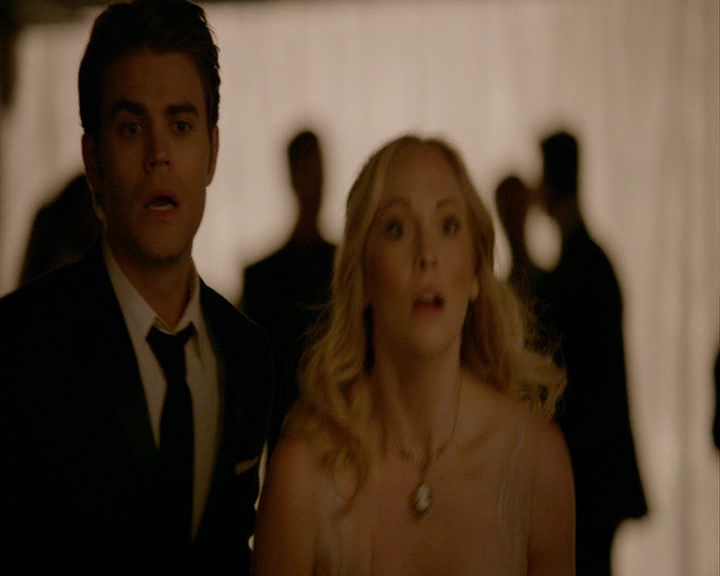 VampireDiaries-dot-nl_VampireDiaries-8x15WerePlanningAJuneWedding2169.jpg