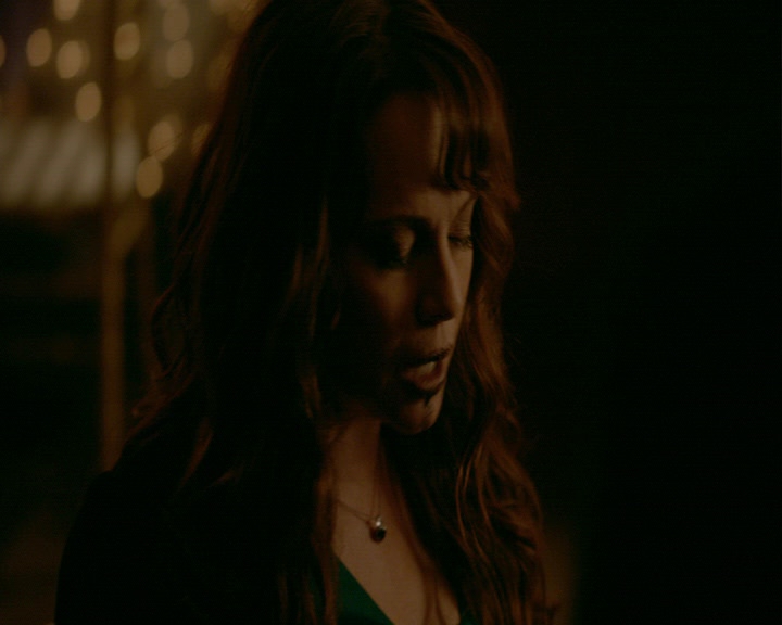 VampireDiaries-dot-nl_VampireDiaries-8x15WerePlanningAJuneWedding2190.jpg