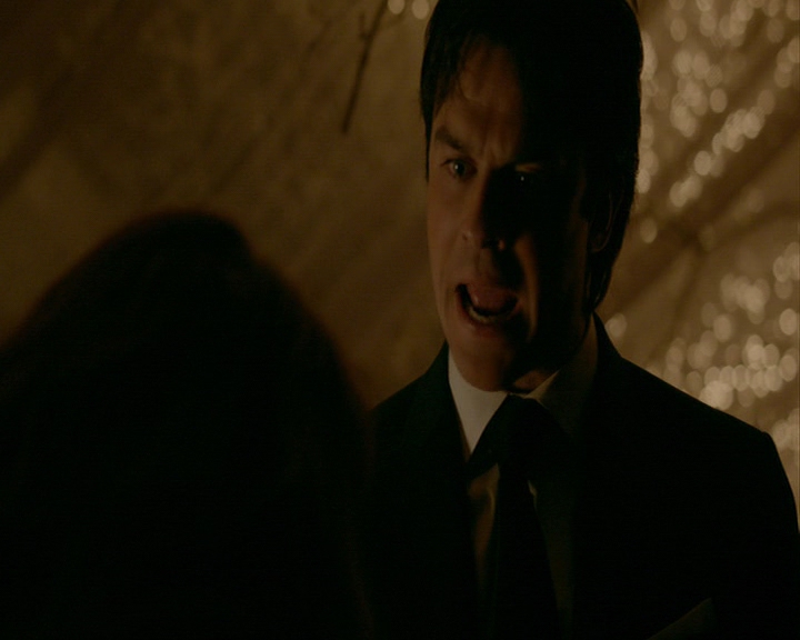 VampireDiaries-dot-nl_VampireDiaries-8x15WerePlanningAJuneWedding2203.jpg