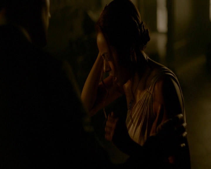 VampireDiaries-dot-nl_VampireDiaries-8x15WerePlanningAJuneWedding2284.jpg