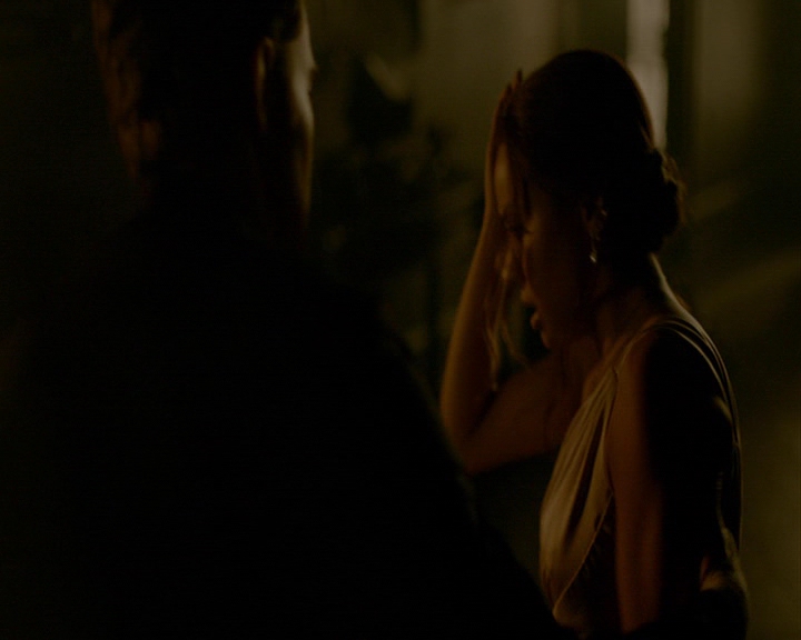 VampireDiaries-dot-nl_VampireDiaries-8x15WerePlanningAJuneWedding2290.jpg
