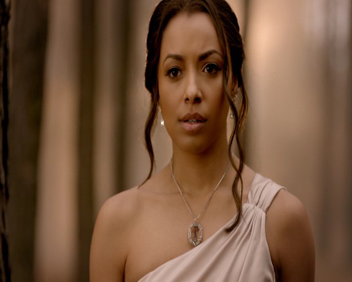 VampireDiaries-dot-nl_VampireDiaries-8x16IWasFeelingEpic0059.jpg