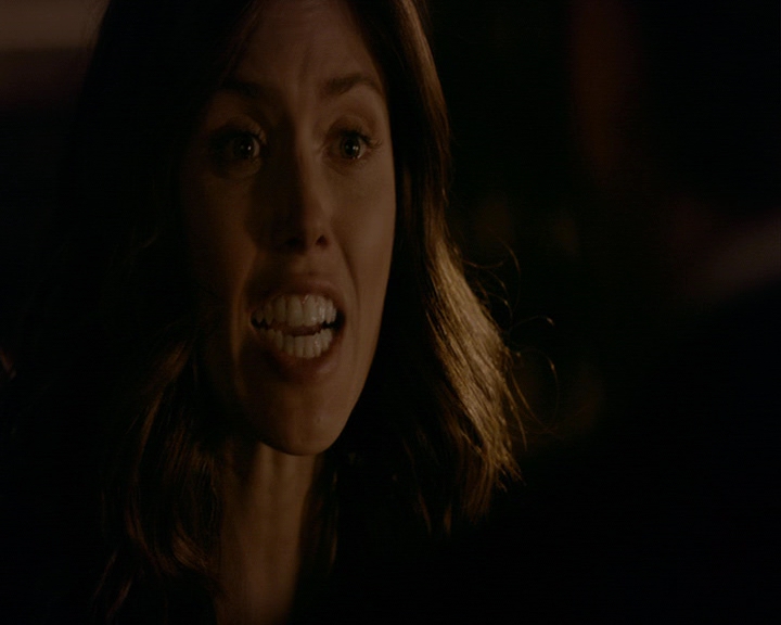 VampireDiaries-dot-nl_VampireDiaries-8x16IWasFeelingEpic0239.jpg