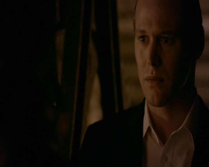 VampireDiaries-dot-nl_VampireDiaries-8x16IWasFeelingEpic0242.jpg