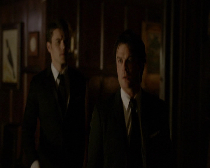 VampireDiaries-dot-nl_VampireDiaries-8x16IWasFeelingEpic0276.jpg