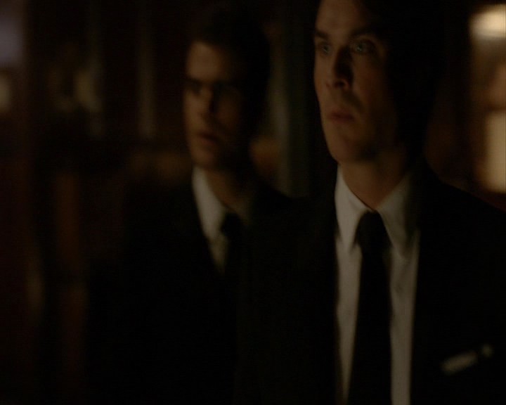 VampireDiaries-dot-nl_VampireDiaries-8x16IWasFeelingEpic0278.jpg