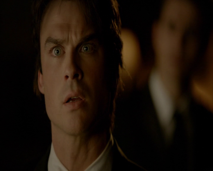 VampireDiaries-dot-nl_VampireDiaries-8x16IWasFeelingEpic0301.jpg