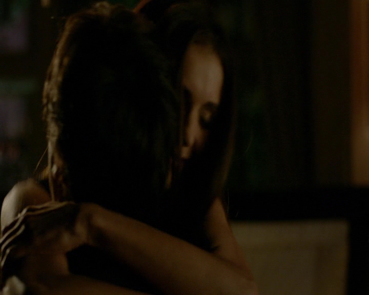 VampireDiaries-dot-nl_VampireDiaries-8x16IWasFeelingEpic0320.jpg