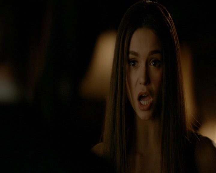 VampireDiaries-dot-nl_VampireDiaries-8x16IWasFeelingEpic0376.jpg