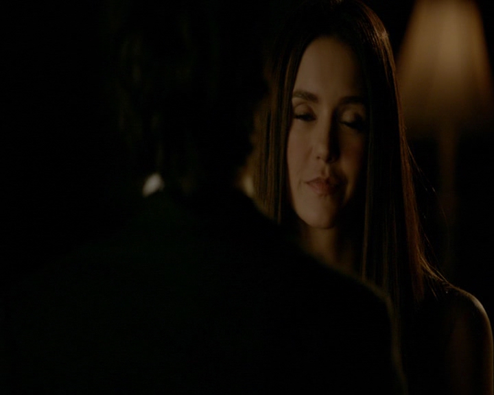 VampireDiaries-dot-nl_VampireDiaries-8x16IWasFeelingEpic0381.jpg